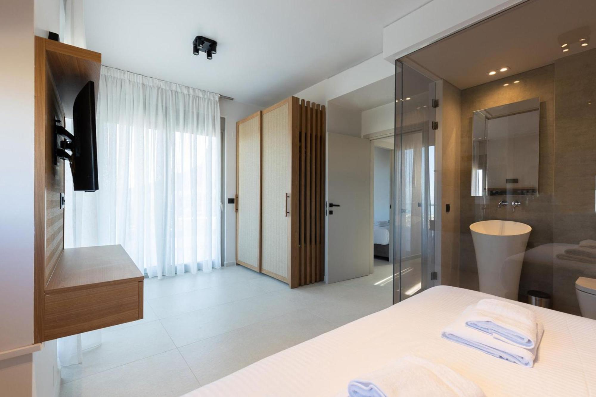Luxury Villa U Kokkini Hani ภายนอก รูปภาพ